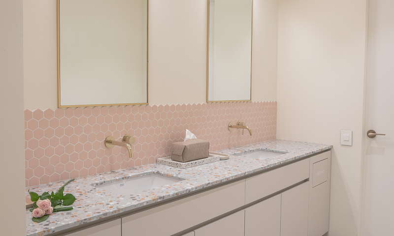 더 코나 메디스페이스 베이직