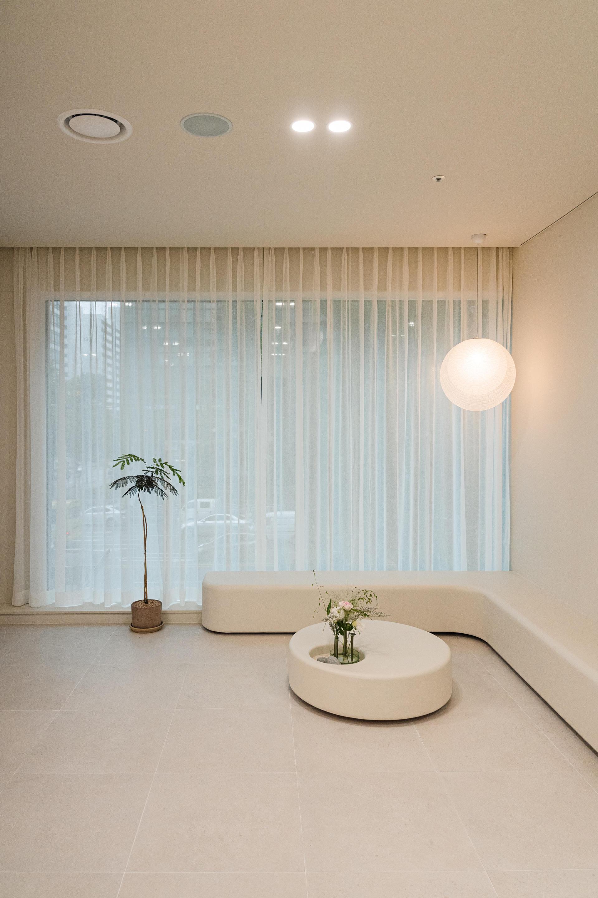 더 코나 메디스페이스 후기